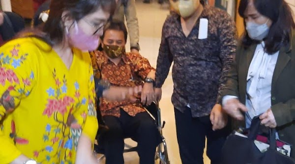 Laporan Roy Suryo soal Meme Candi Borobudur Dihentikan, Polisi: Tak Penuhi Unsur Pidana
