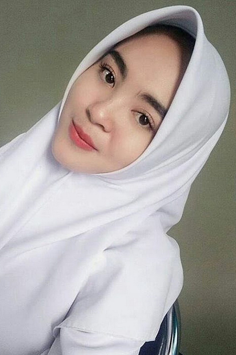 Kumpulan Foto Siswi Sma Pakai Hijab Yang Cantik Dan Manis Dzargon