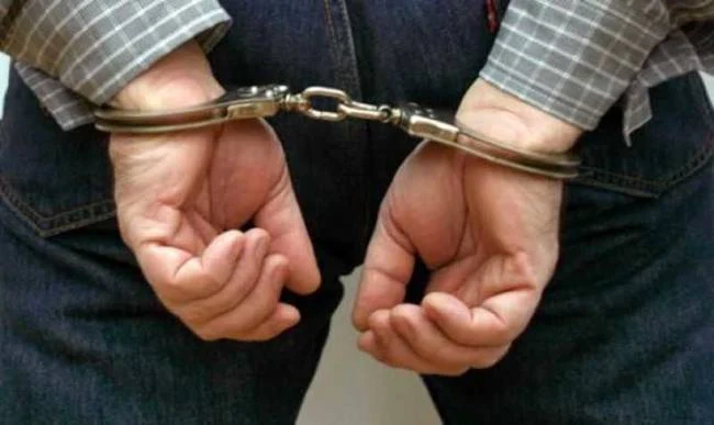 Συνελήφθη με κλοπιμαία από διαρρήξεις στον Αγνώντα Σκοπέλου