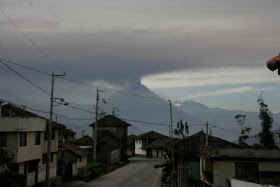 ECUADOR VOLCANO