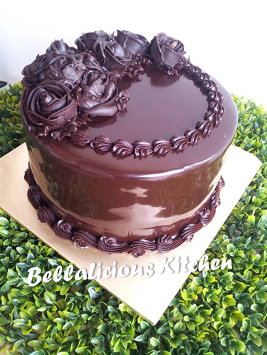 BellaLicious Kitchen: Double Chocolate Indulgence Cake 