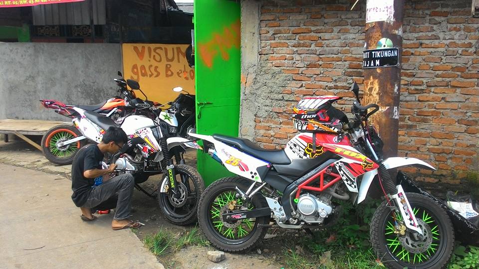 Info Terbaru Modifikasi  Motor  Vixion  Vixion  Supermoto 