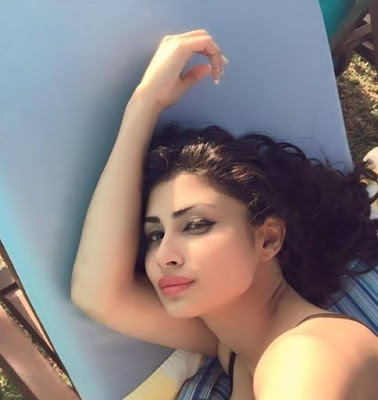 mouni roy hot images