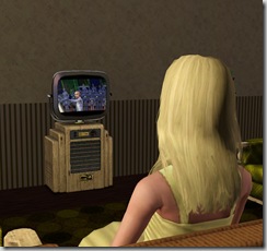 Belle discovers that Mal has a rival in the criminal career.