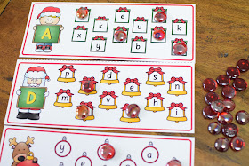 FREE CHRISTMAS THEMED UPPERCASE AND LOWERCASE LETTER MATCH from A to Z