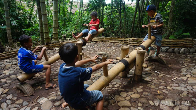 Pasar Papringan Temanggung Jawa Tengah