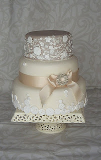 Vintage Lace Wedding Cake