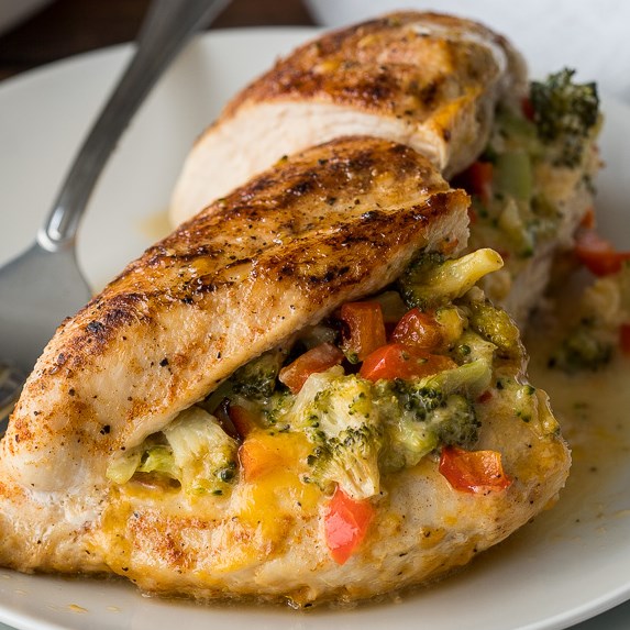 Broccoli Cheese Stuffed Chicken Breast #dinnerrecipe #glutenfree