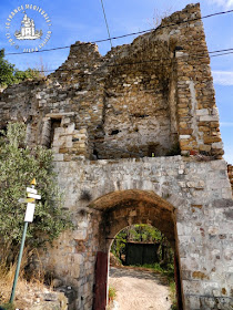 LE TEIL (07) - Le château et le bourg médiéval