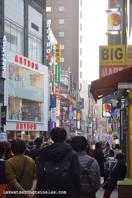 HANGING OUT IN SEOUL CITY