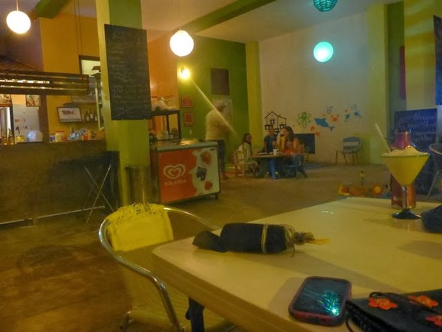 9-P1020767