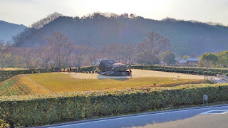 人文研究見聞録：石舞台古墳 ［奈良県］