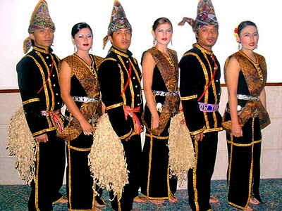 nama pakaian tradisional kaum bajau
