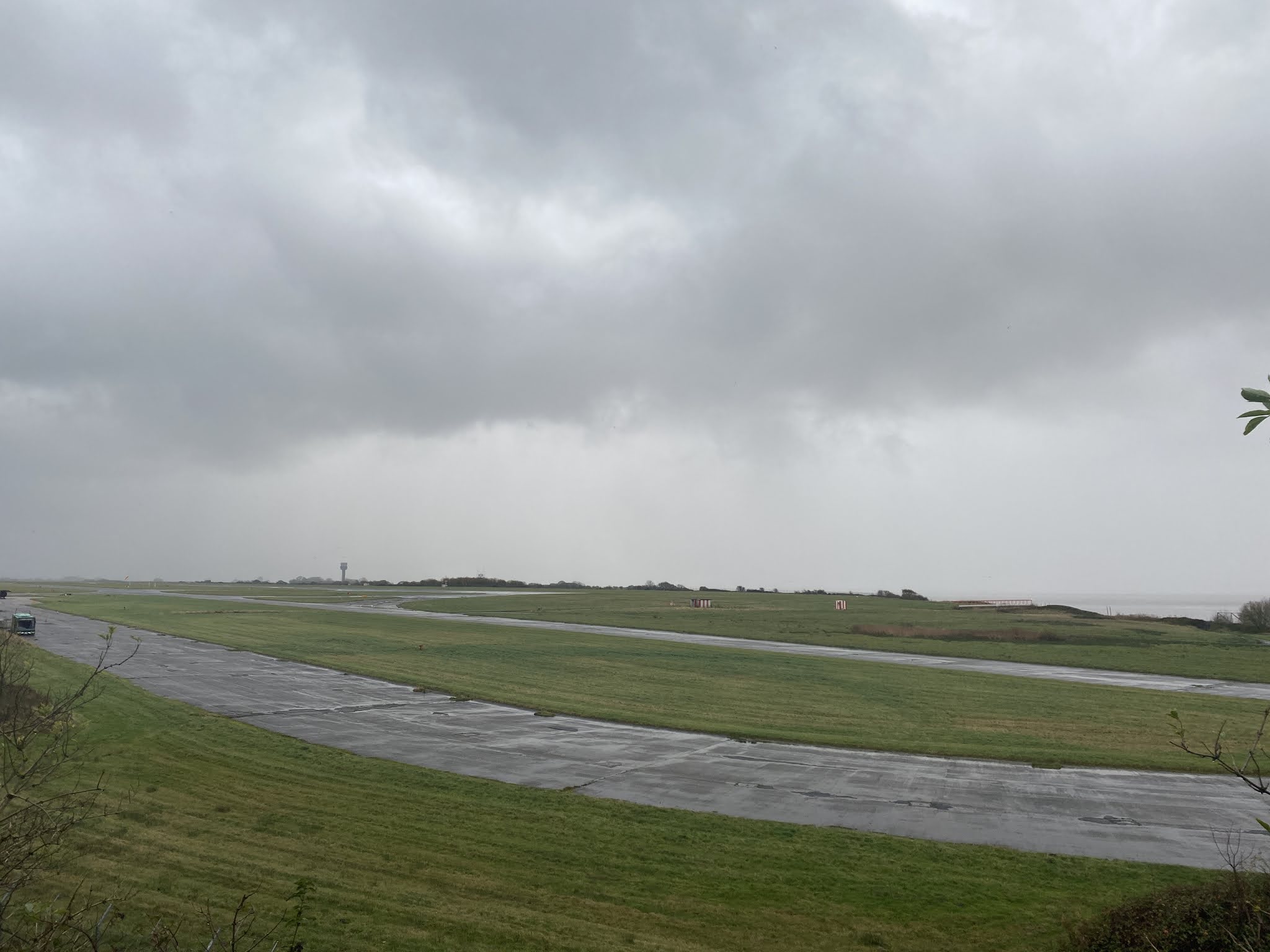 airport runway