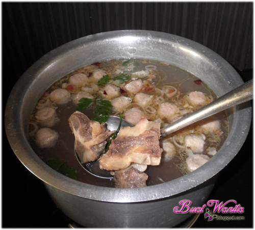 Resepi Mudah Bihun Sup Tulang Dan Bakso Sapi - Buat Wanita