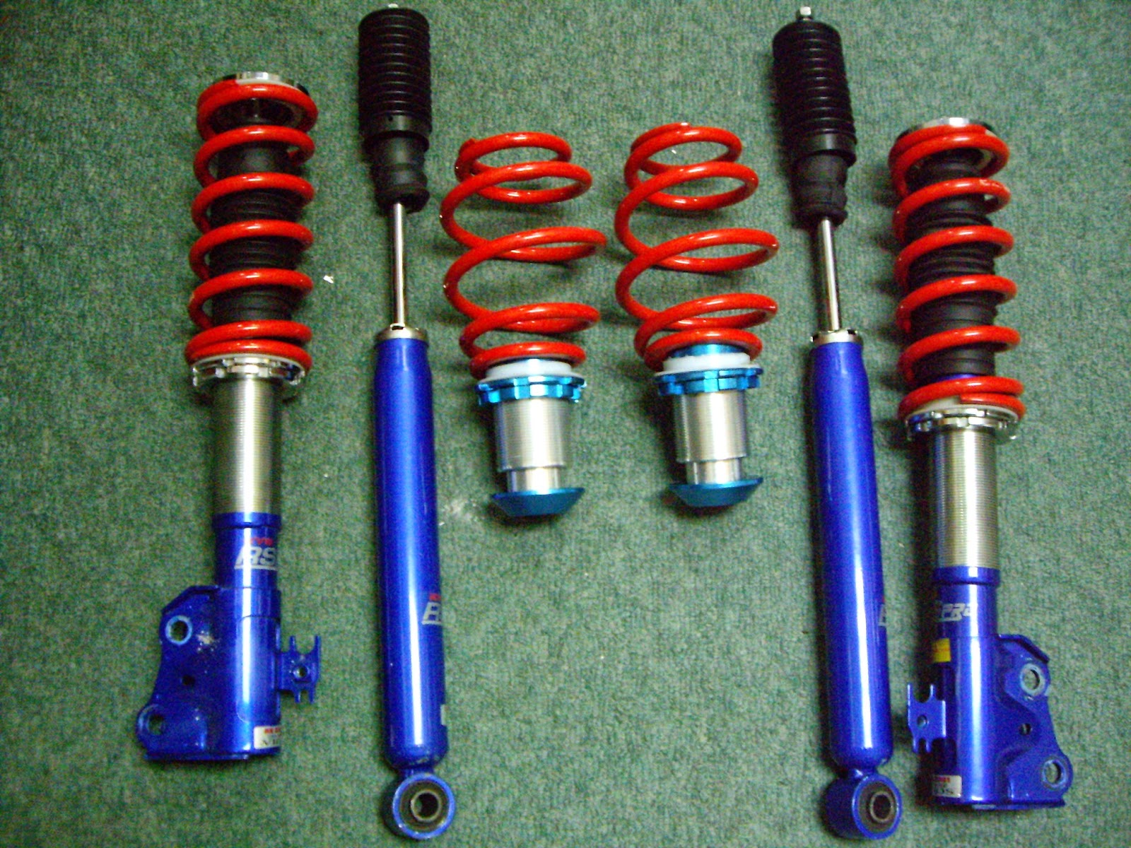 Online Suspension (Absorbers & Springs): KYB RS PRO-Shock 