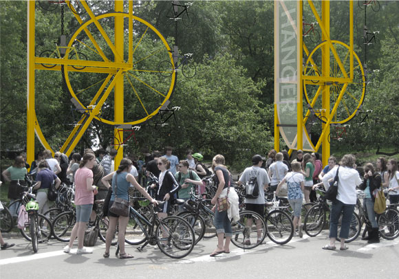 Estacionamento de bicicleta nas alturas