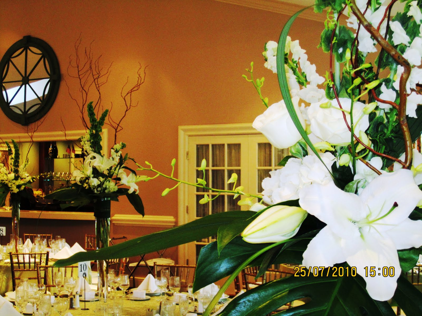 elegant centerpieces for