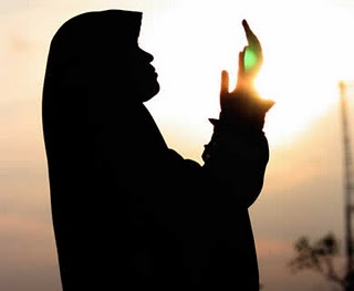Kemuliaan Seorang Wanita Dalam Islam