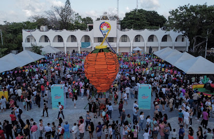 Con magno evento se festeja en Cancún el “día del taco”
