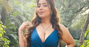 aayushi jaiswal cleavage busty actress indian web series