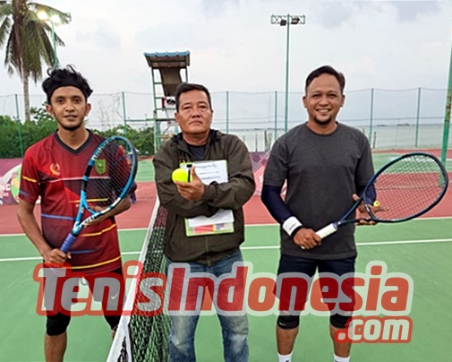 Kalahkan Naldo, Kaswadi Sabet Gelar Juara Turnamen Tenis Piala Bupati Natuna