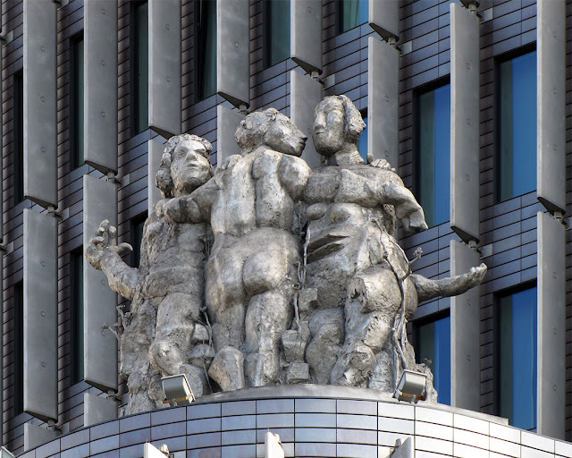 Das Urteil des Paris (The Judgment of Paris) by Markus Lüpertz, Kurfürstendamm - Joachimsthaler Straße, Berlin