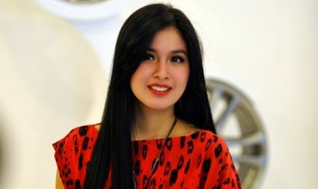 Profil Biodata  dan Foto Sandra Dewi Info Tentang Selebriti