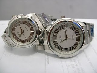 guess stainless silver Rp.195rb