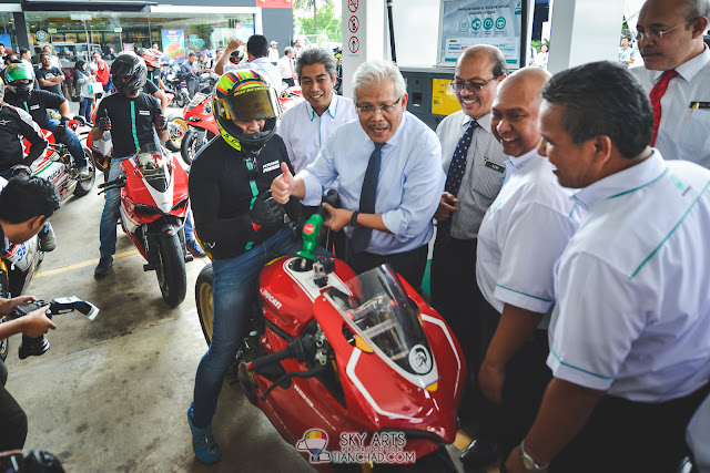 Ducati Club Malaysia were there along with the launch of the new PETRONAS RON 97