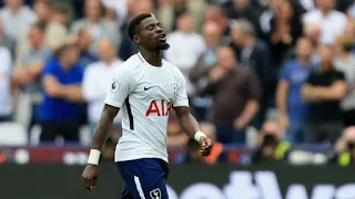 ​Spurs in contact with AC Milan over Aurier transfer