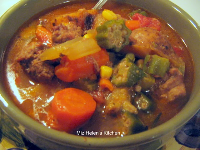 Whats For Dinner Next Week: Vegetable Beef Soup at Miz Helen's Country Cottage