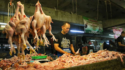 Harga Daging Ayam dan Cabai di Kota Bandung Masih Tinggi