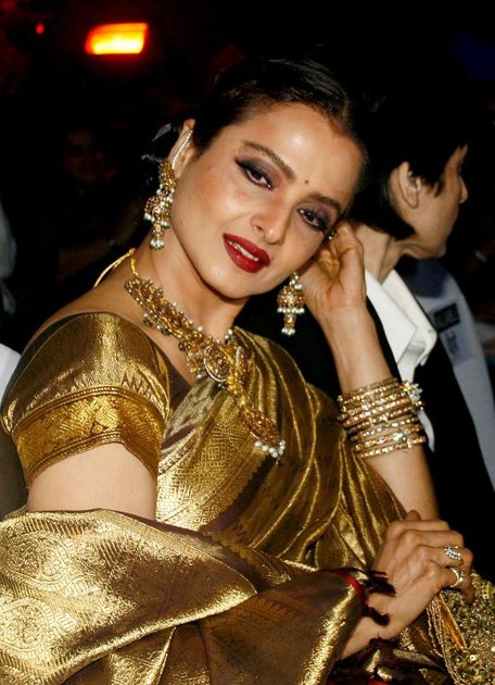 Rekha Hd Wallpapers