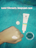 Olay Natural White Instant Glowing Fairness is smooth, creamy & light.