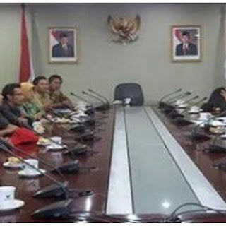 Selamat!! Pembahasan UMK untuk K2 dan Non K2. Operator dan TU Masuk dalam Kategori...