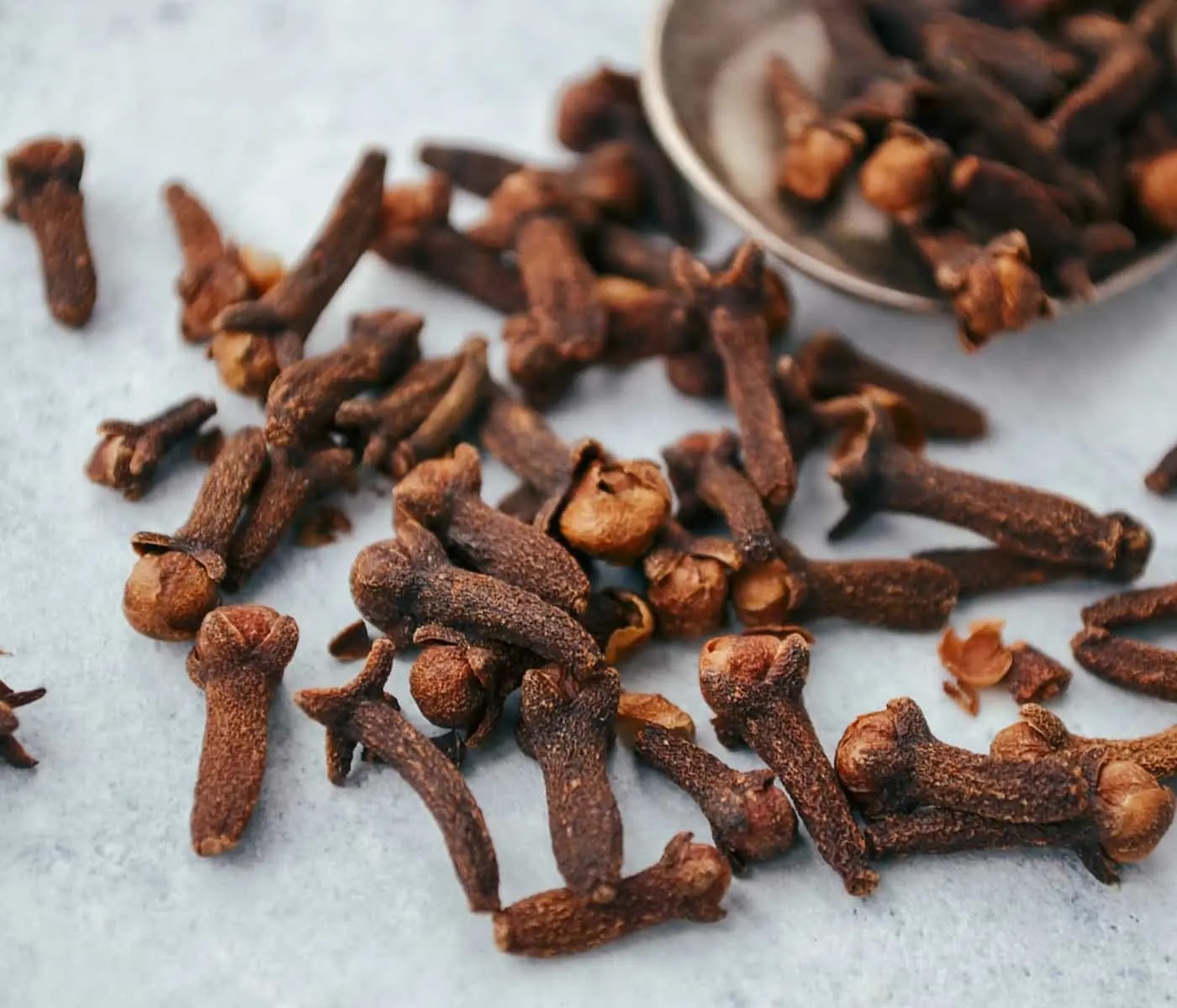 10 Benefits of Cloves: Enhancing Sexual Health & Overall Wellness