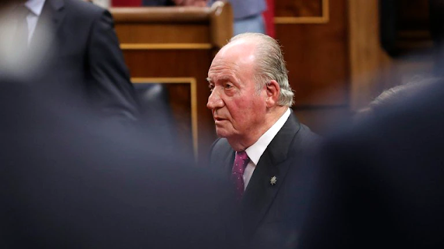La Fiscalía del Tribunal Supremo de España halló indicios de que el rey Juan Carlos I cometió al menos cuatro delitos por cobrar comisiones