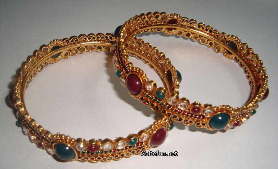 Gold Multi Shade Bangles Collection For Wedding !