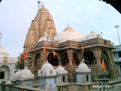 vadnagar hatkeshwar temple