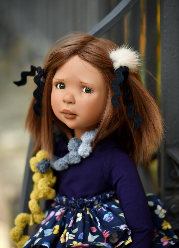 Dotsydoodle: Doll Review: ZWERGNASE AZALEA!