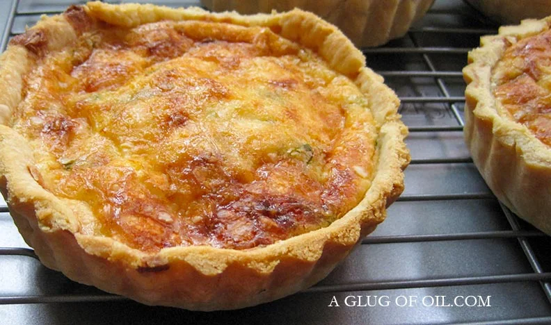 Easy cheese leek and bacon quiche recipe.