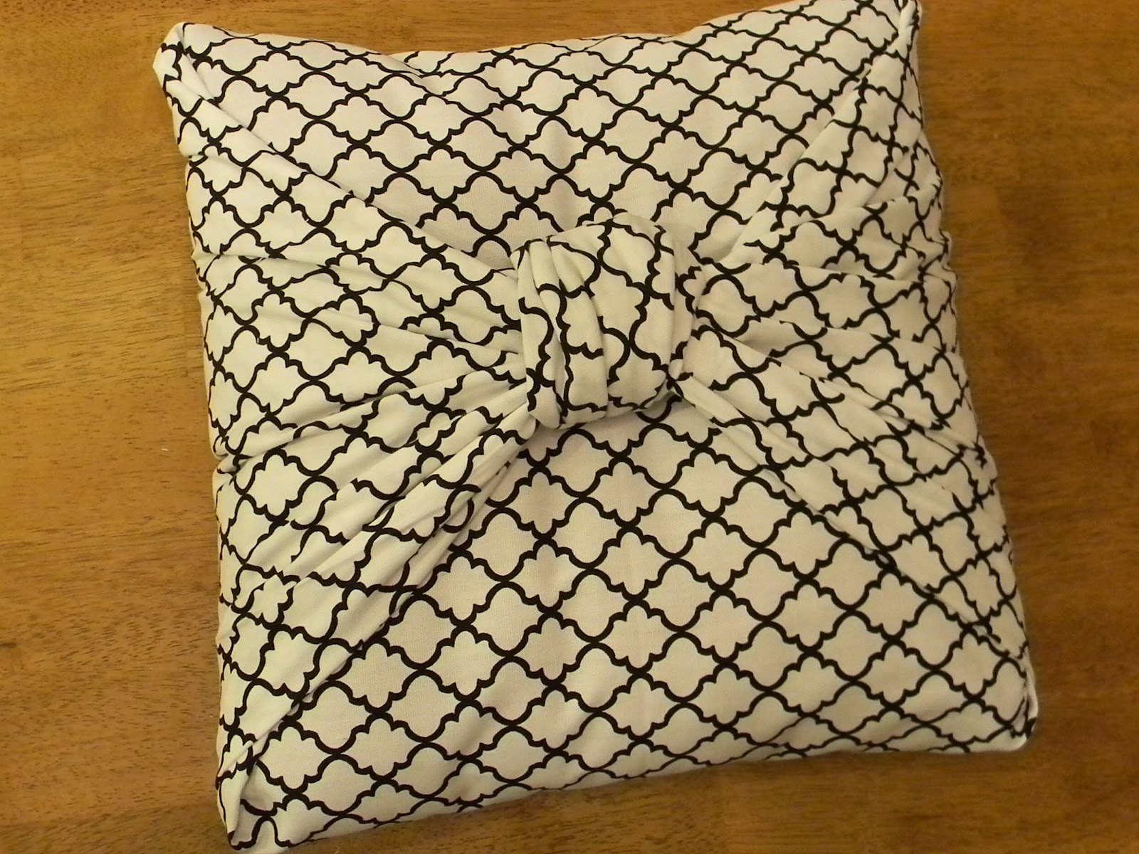 cute Here  from Decorate And another sewing pillow Organize pillow  bow tutorial ideas is