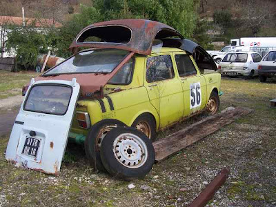 Impresionante Simca 1000 rallye abandonado