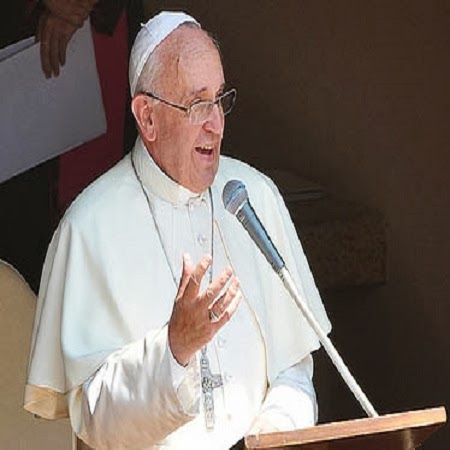 Papa Francisco visitará centro para refugiados em Roma