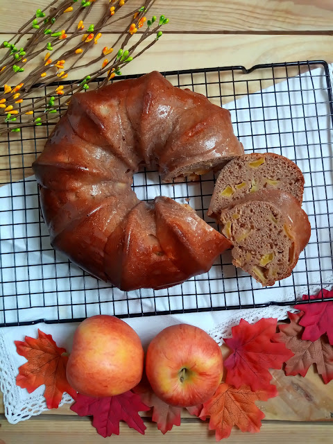 Bundt cake de vino, canela y manzana en CrockPot (olla de cocción lenta) Bizcocho, moscatel, recetas de otoño, horno, desayuno, postre, merienda. Cuca