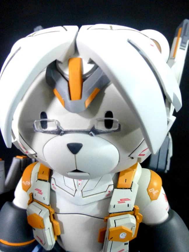 Custom Build: HGBF Beargguy III San "USB 2.0 Four Port Hub) 