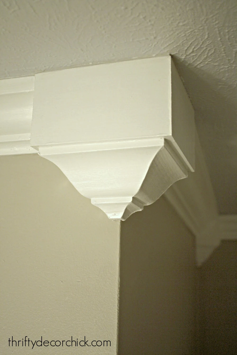 outside corner crown molding block