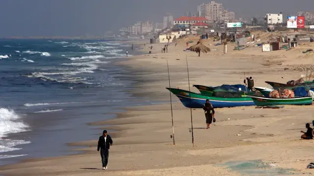 إعادة إعمار غزة، غزة بعد الحرب، مشاريع الإسكان في غزة، إعمار قطاع غزة، خطة ترامب لإعمار غزة، تمويل إعمار غزة، الوضع في غزة اليوم، إعادة بناء غزة، تطوير قطاع غزة، مستقبل غزة بعد الحرب.
