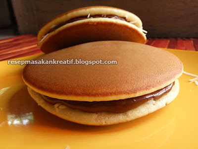  resep dorayaki mudah tanpa cetakan atau dengan teflon ini mempunyai rasa yang lezat berte Resep Dorayaki Teflon Mudah Coklat Keju Kue Asli Jepang